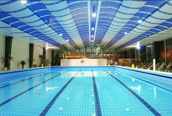 游泳館使用什么燃氣采暖熱水爐好?